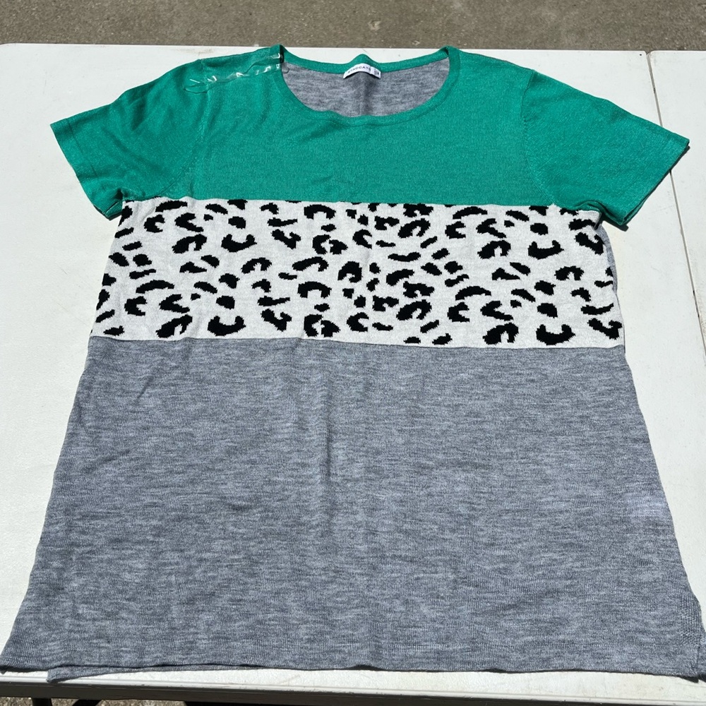 Staccato sweater tee